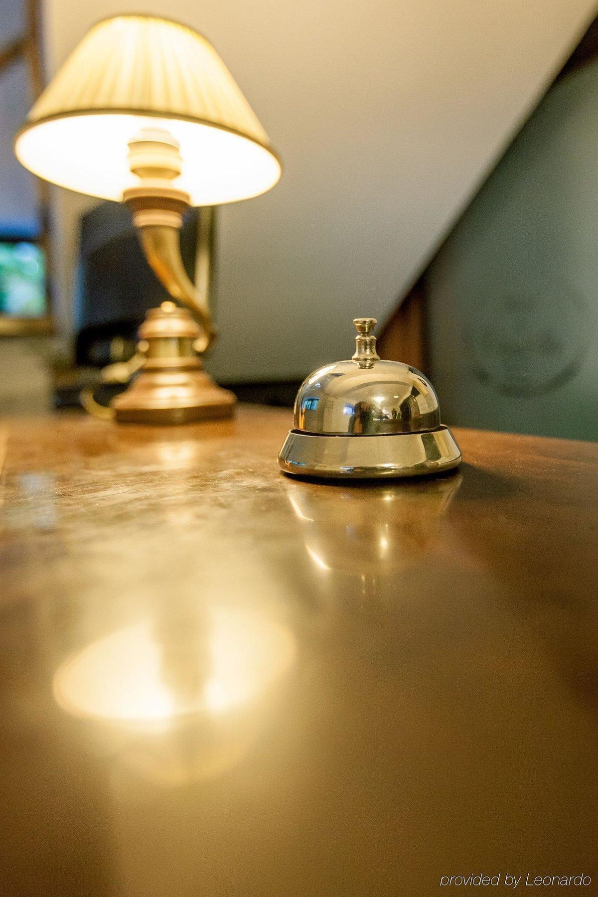 Hotel Nelisse 布加勒斯特 外观 照片