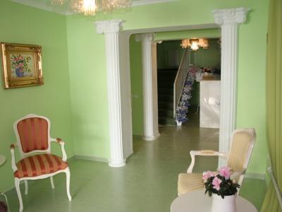 Hotel Nelisse 布加勒斯特 外观 照片