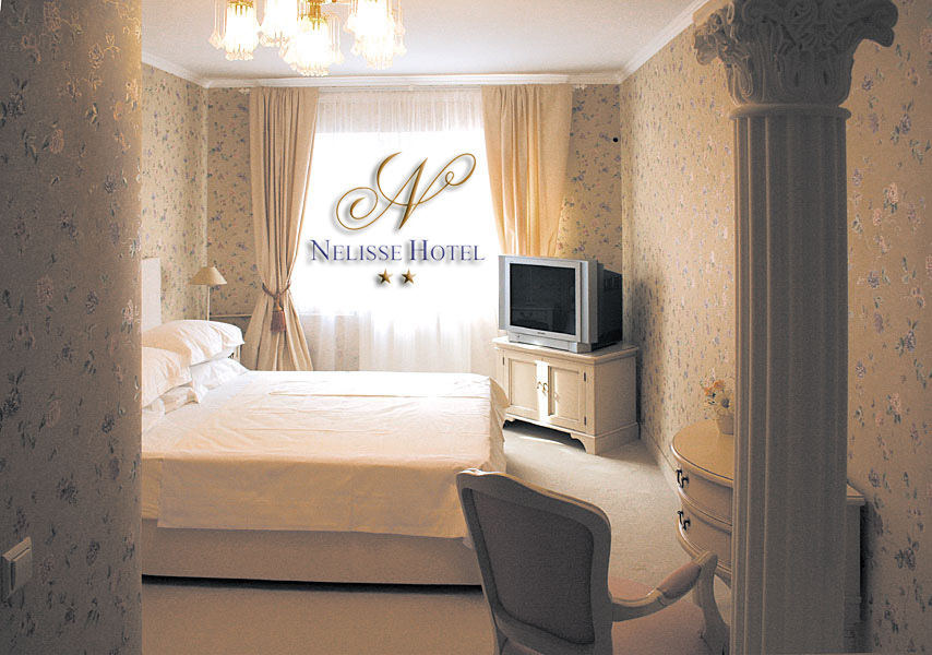 Hotel Nelisse 布加勒斯特 客房 照片